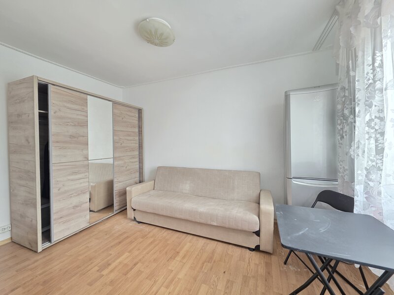 Titan, zona Postavarul, str. Tudor Ion,