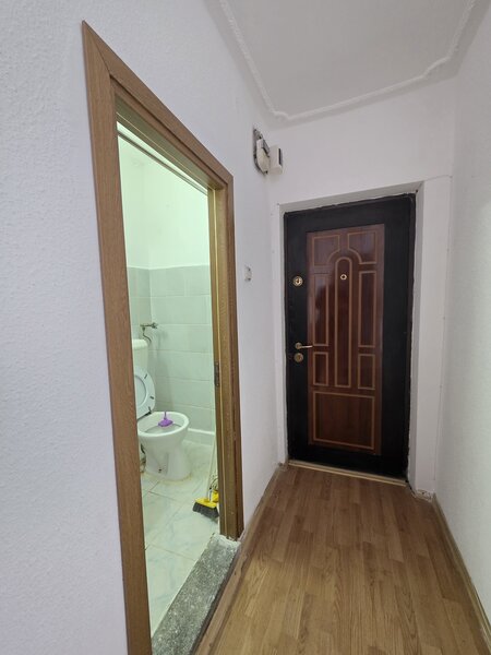 Titan, zona Postavarul, str. Tudor Ion,